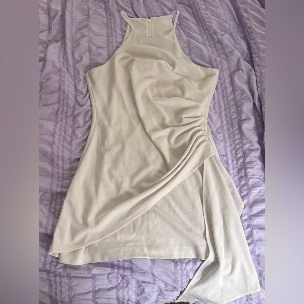 Badgley Mischka White Halter Top Style Draped Cocktail Dress